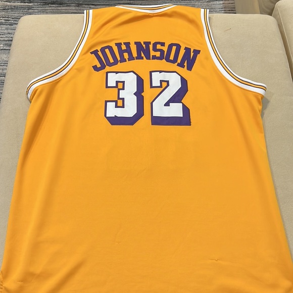 MAGIC JOHNSON JERSEY - Picture 4 of 6